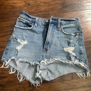 Abercrombie & Fitch Mom Curve Love High Rise Jean Shorts Sz 27 Distressed